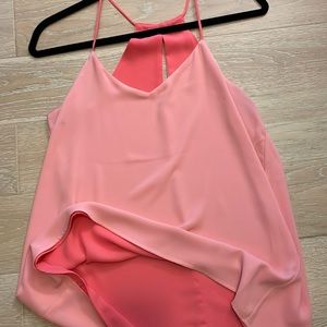 Reversible Express pink top